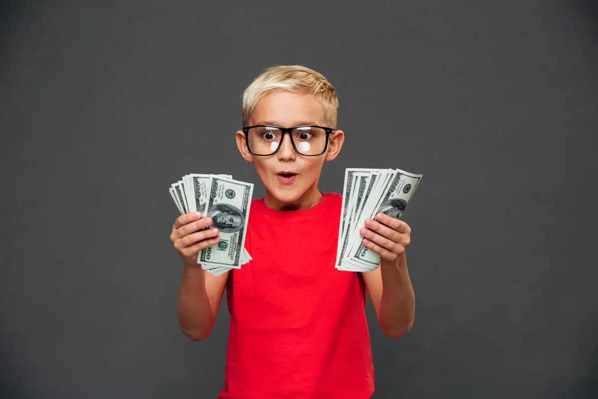 Goodbye piggy banks, kids may soon want their pocket money in bitcoin!