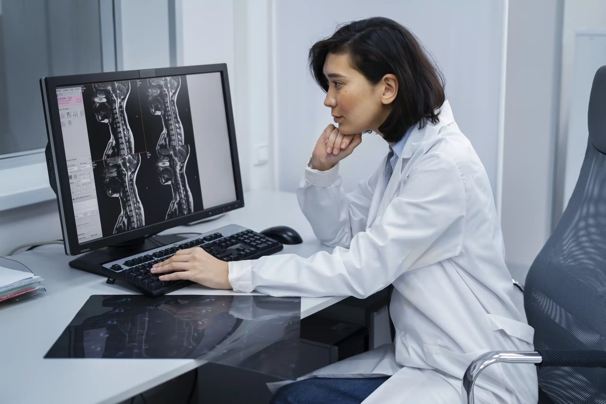 Radiology Software: Types, Features, Future Trends